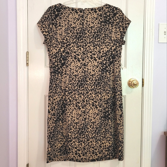 Avenue Dress - Picture 8 of 9